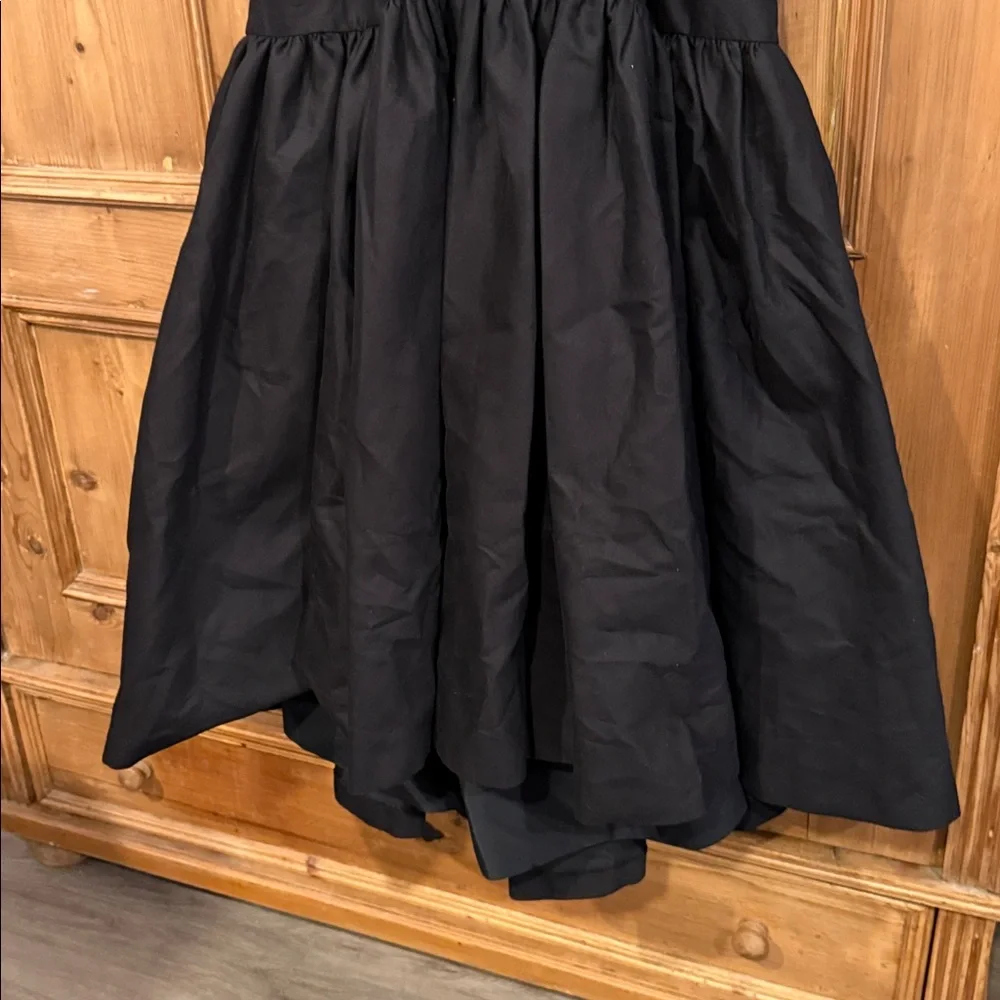 Alice + Olivia Black Dress - Picture 5 of 9